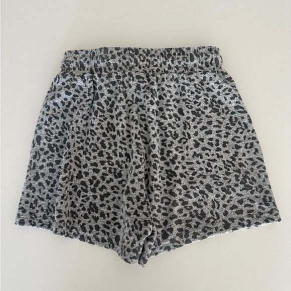 NWT Anthropologie Leopard Print Women's Shorts - Picture 5 of 6